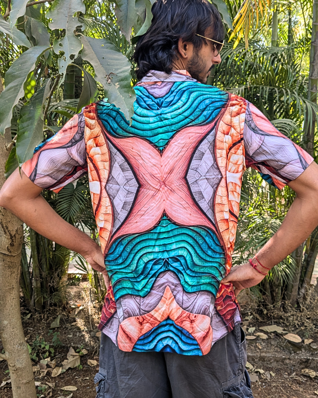 Metamorph Vr. [Regular Fit - Size L]